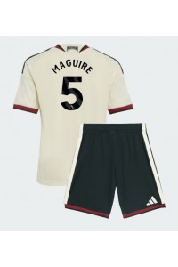 Manchester United Harry Maguire #5 Babyklær Tredje Fotballdrakt til barn 2026-27 Korte ermer (+ Korte bukser)